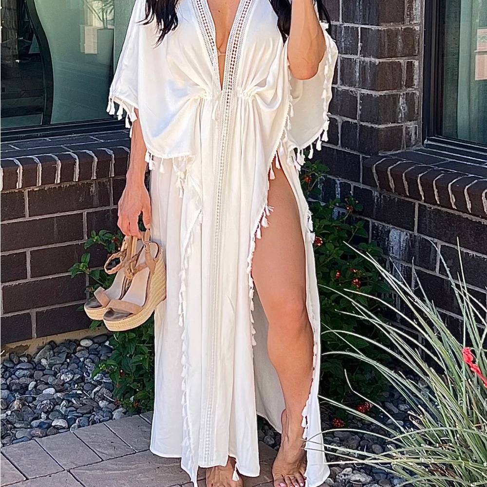 Olía Long Swimsuit Cover up Caftan Beach Dress new NWT